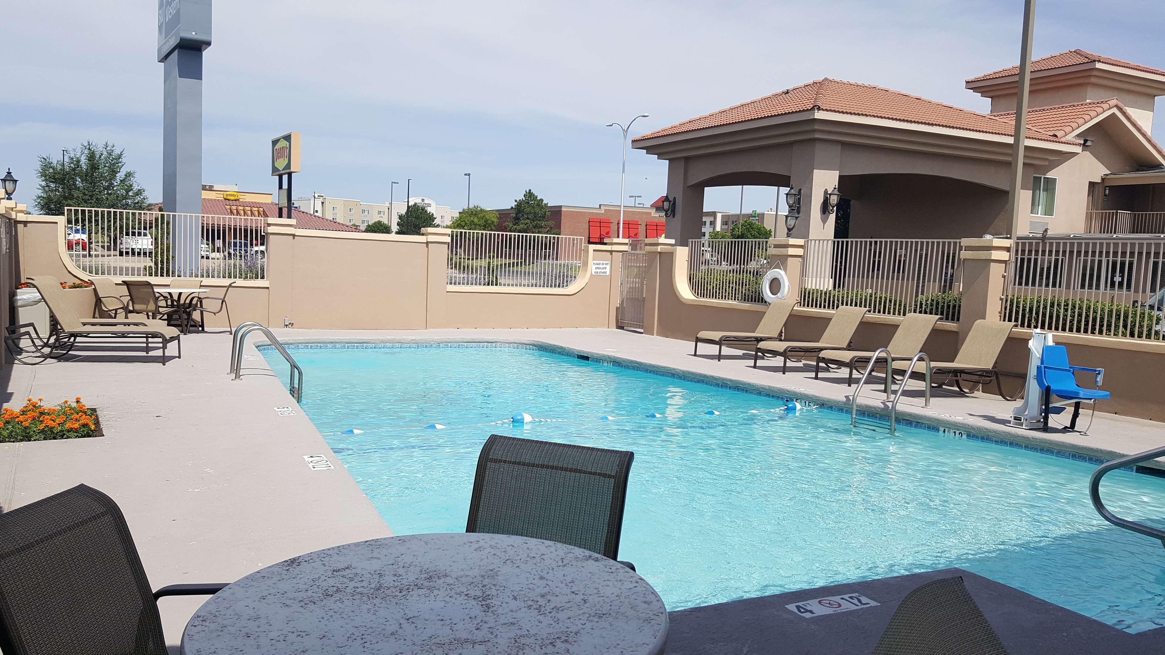Best Western El Rancho Palacio Roswell Extérieur photo
